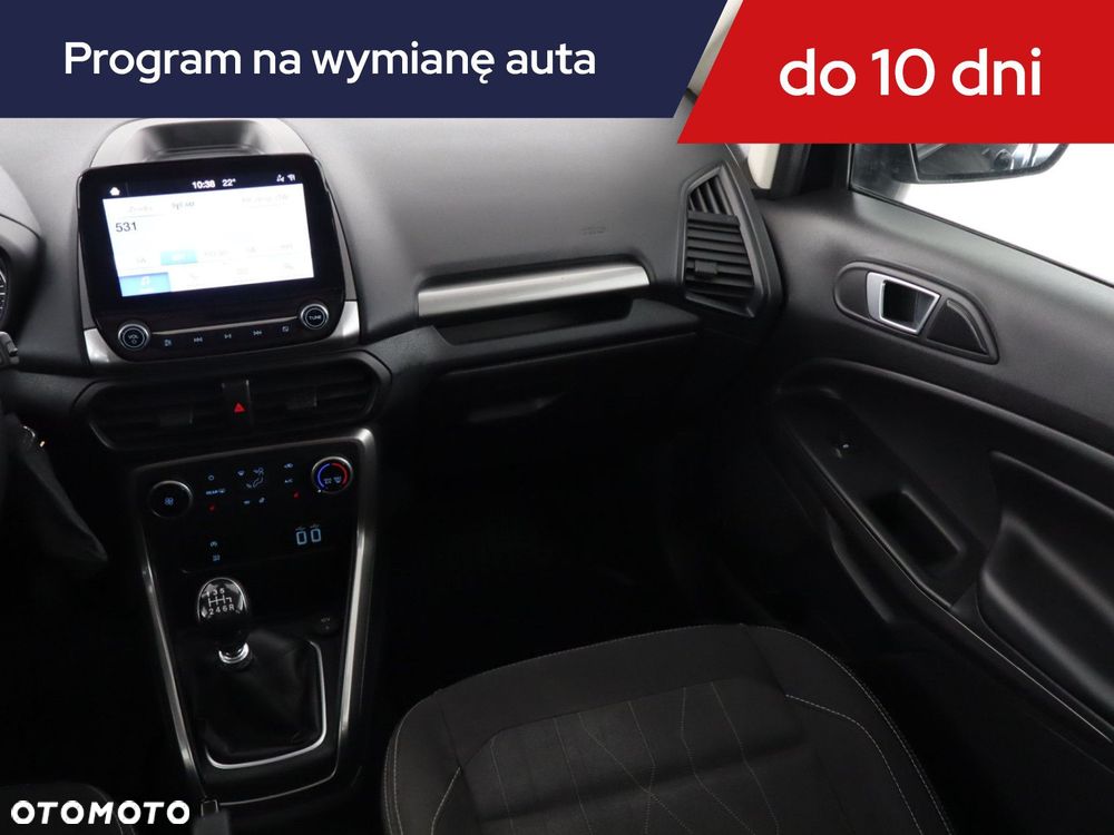 Ford EcoSport - 10