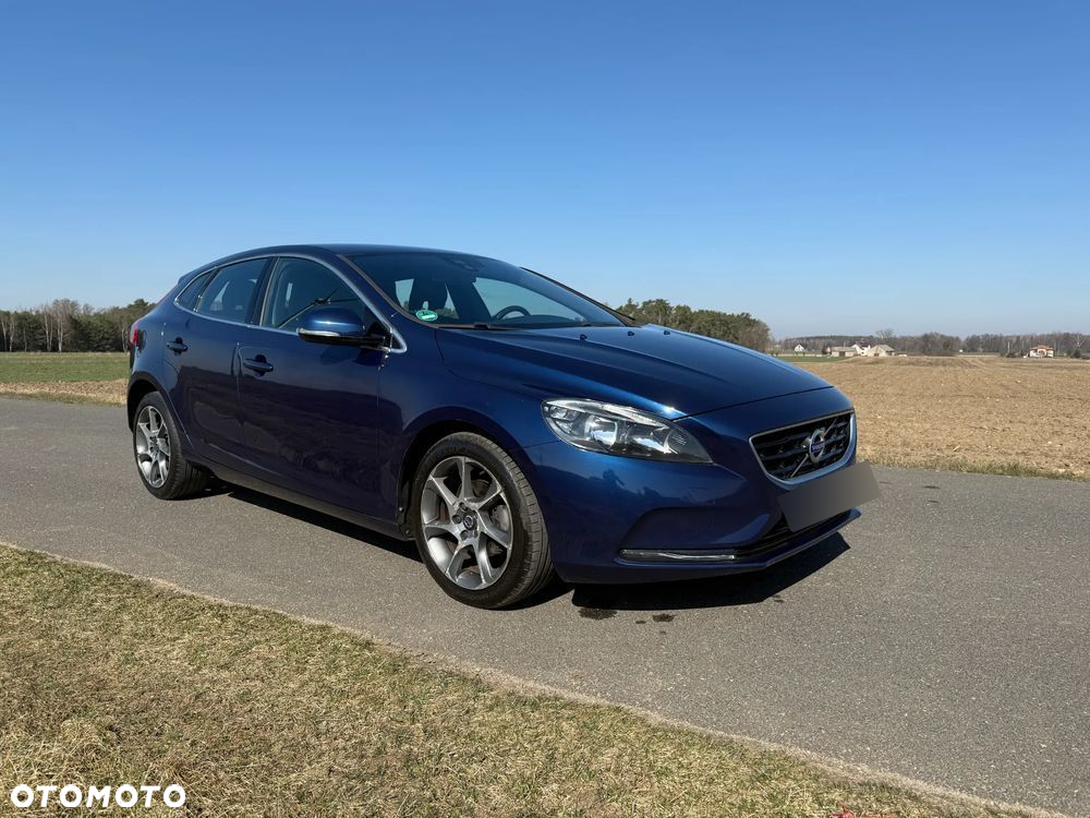Volvo V40 D2 - 9