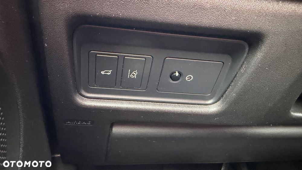 Land Rover Discovery Sport - 19