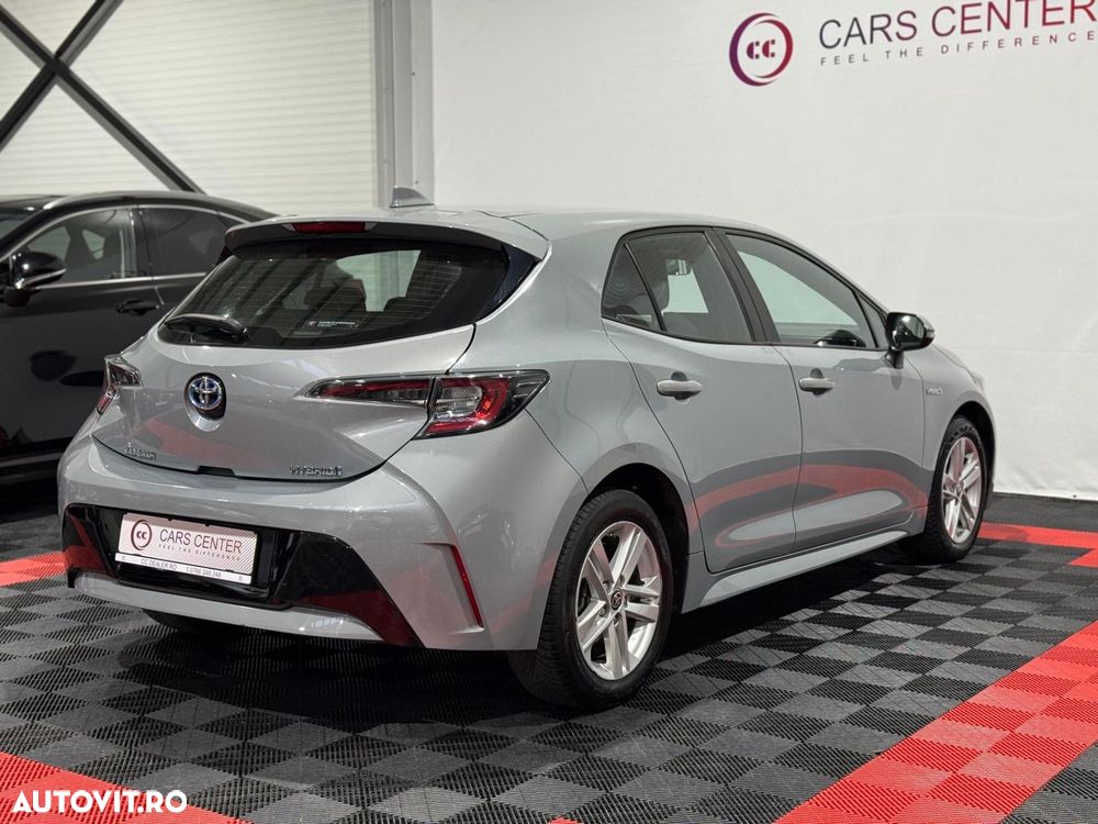 Toyota Corolla - 5