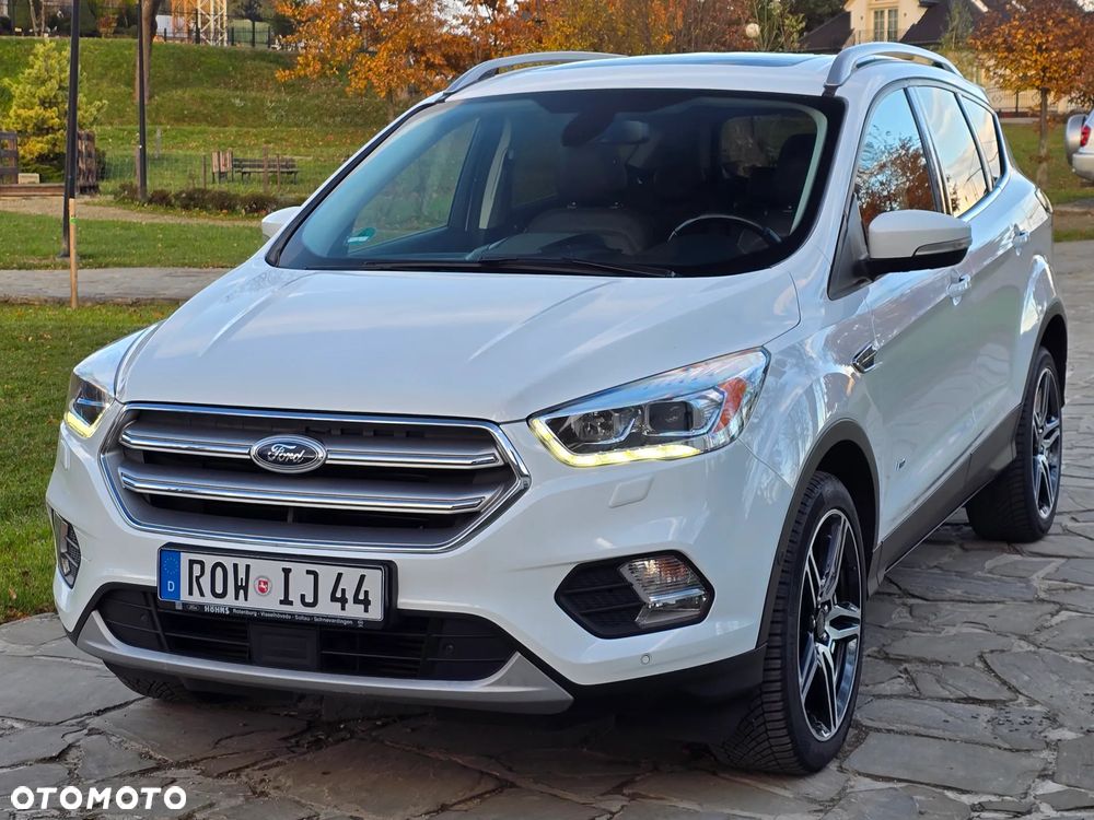 Ford Kuga 2.0 TDCi 4WD Titanium - 4