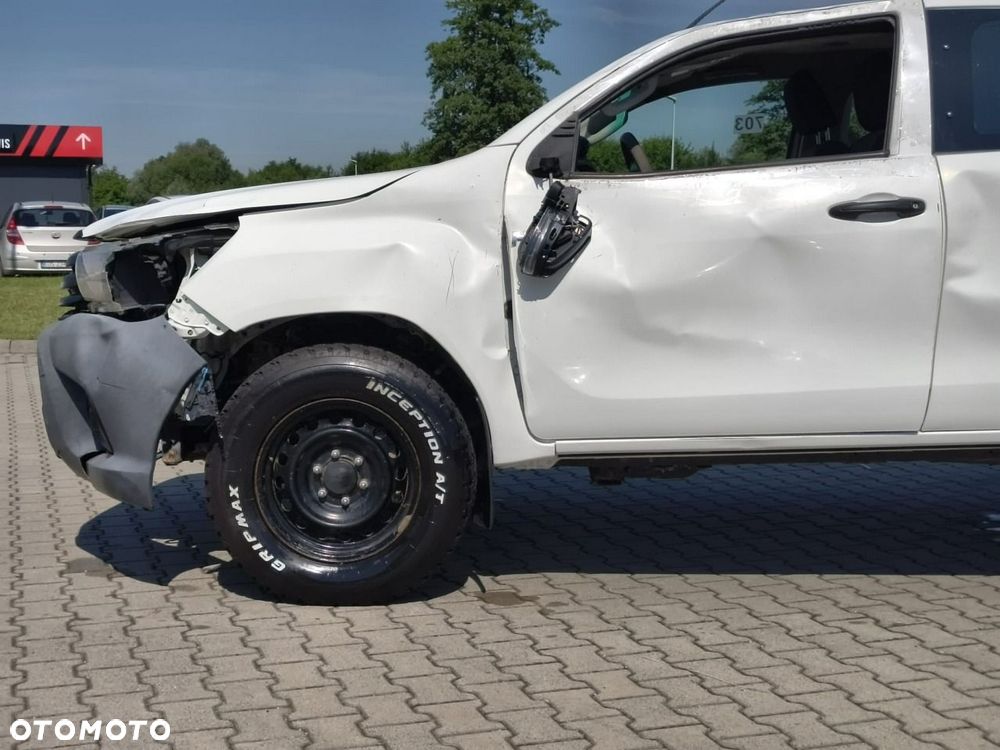 Toyota Hilux - 7