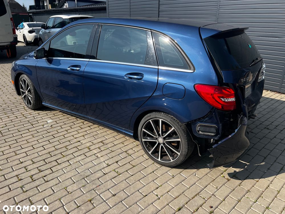 Mercedes-Benz Klasa B 250 (BlueEFFICIENCY) 7G-DCT - 7
