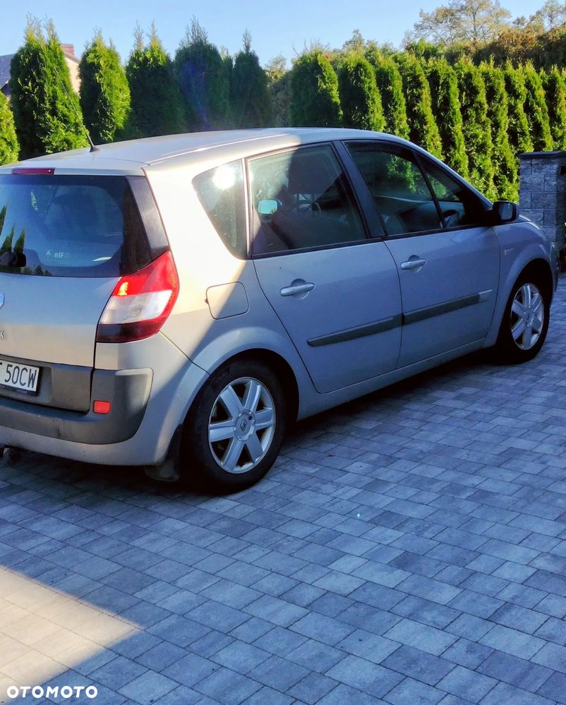 Renault Scenic - 4