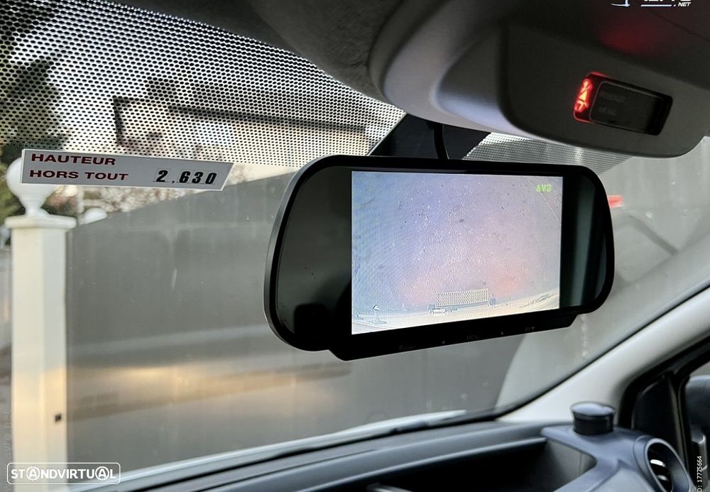 Opel Vivaro Frio - 12