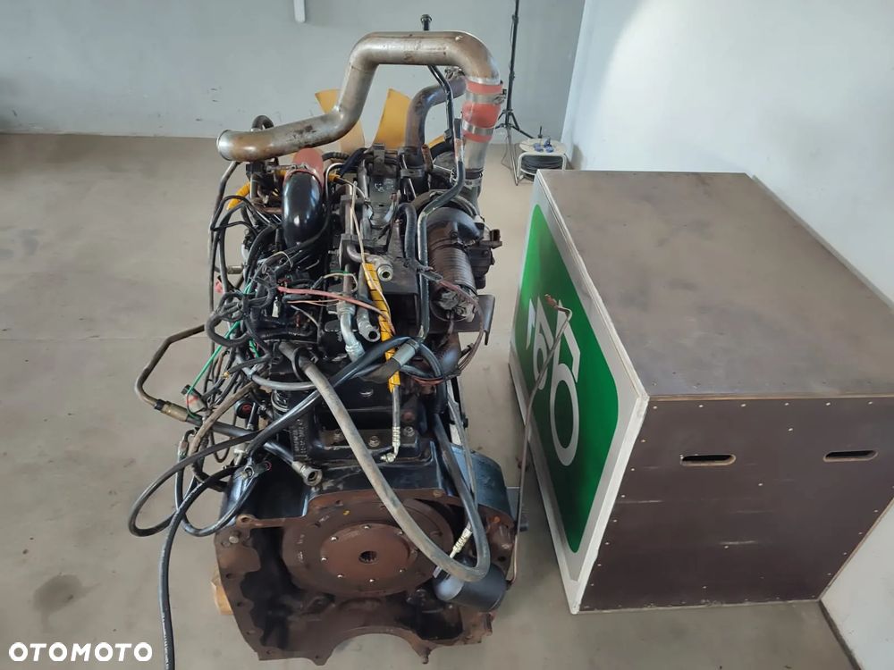 Silnik CNH CUMMINS 6TAA-830 - 8