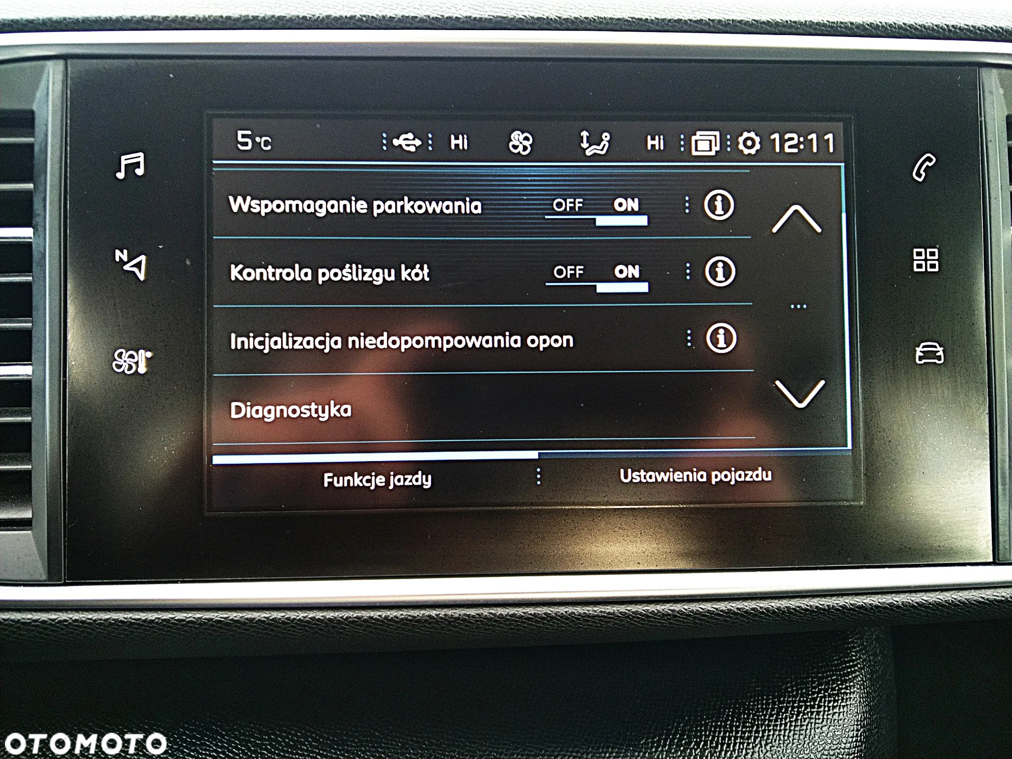 Peugeot 308 SW 1.6 BlueHDi Allure S&S - 25