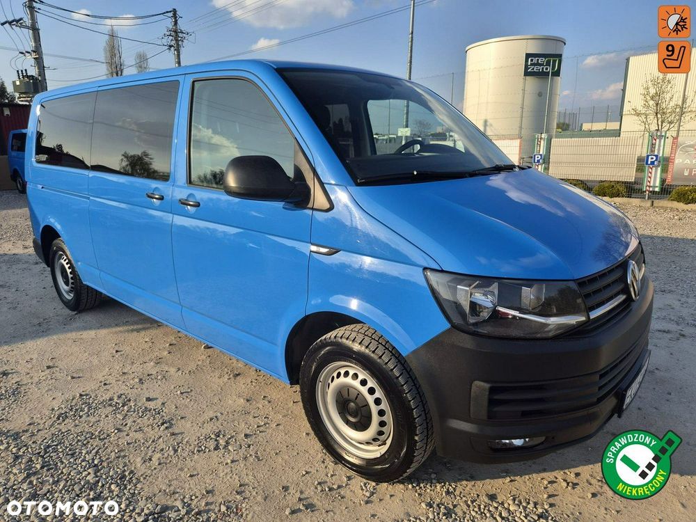 Volkswagen Transporter - 1