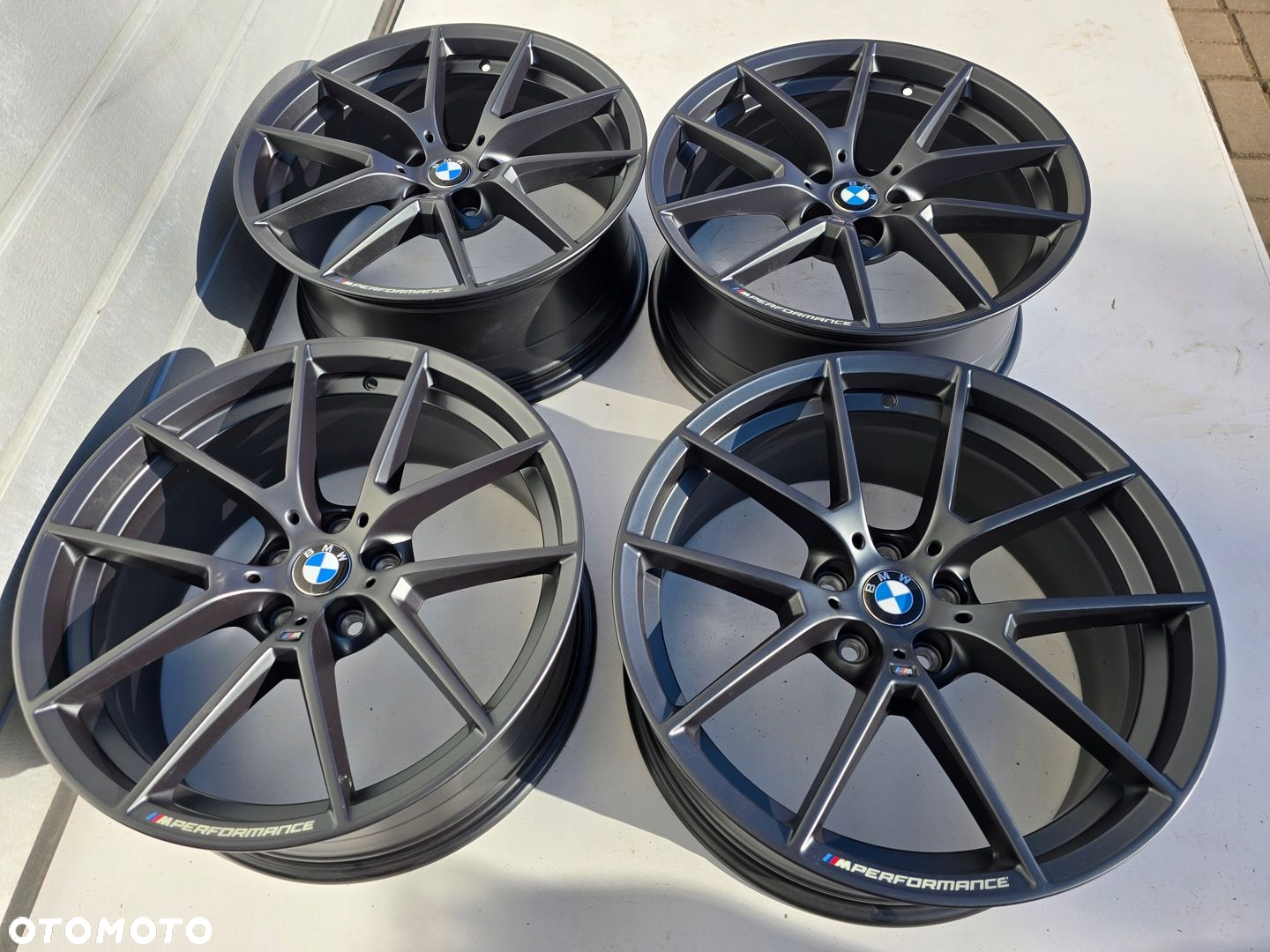 BMW G20 G21 G22 G26 G30 G31 M PERFORMANCE 5x112 19 IS27 - 2