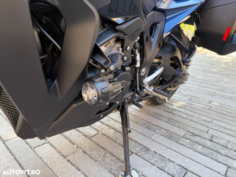 BMW S1000XR - 9