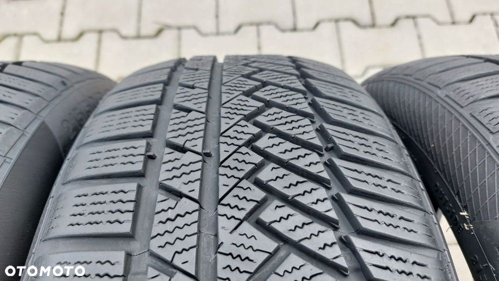 Opony Continental 215 50 R17 - 4