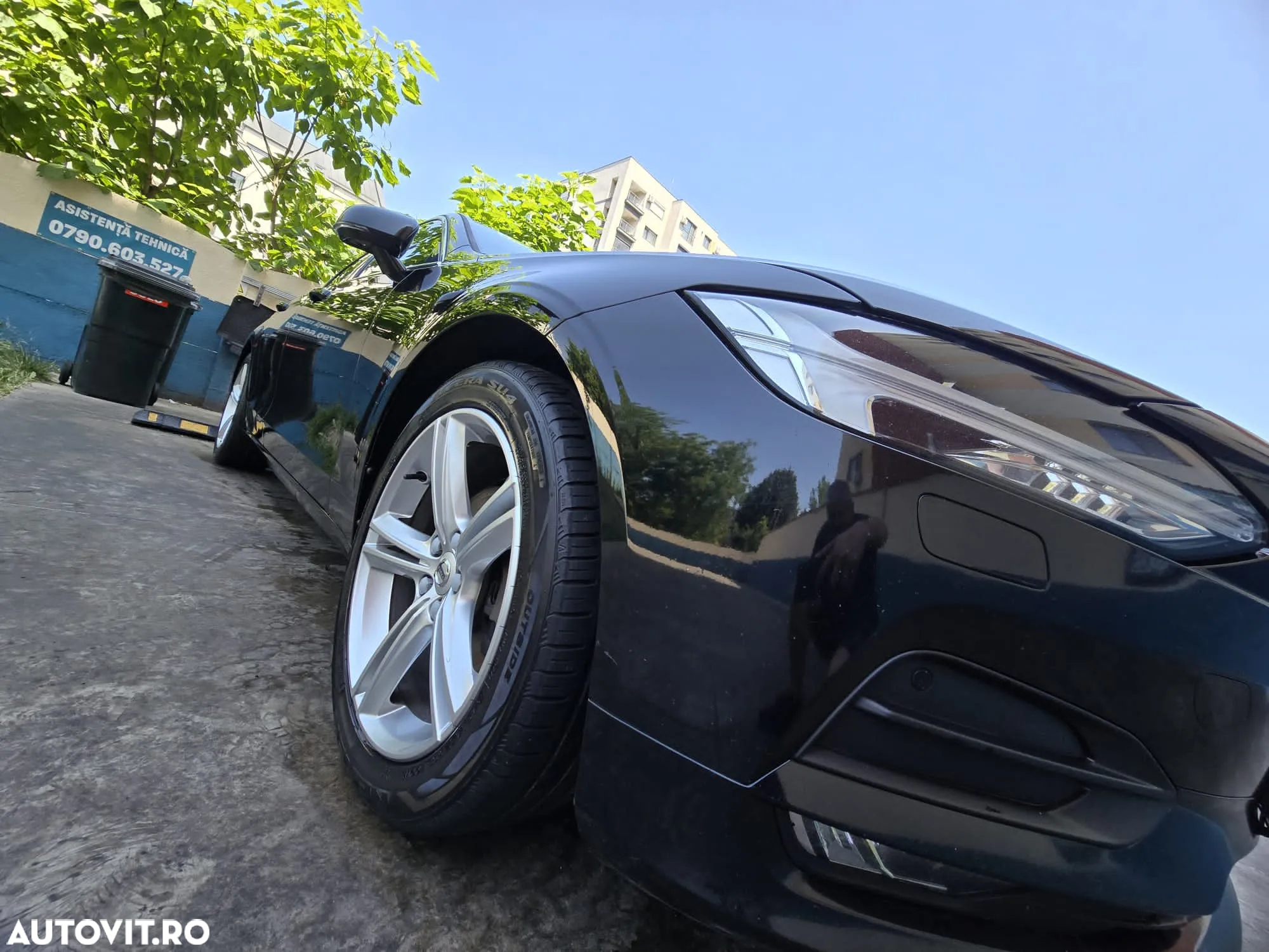 Volvo V90 D4 Geartronic Momentum Pro - 12