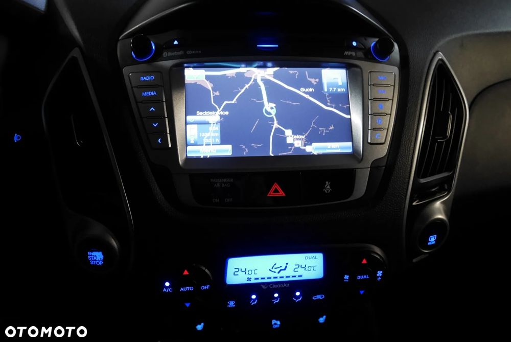 Hyundai ix35 2.0 CRDi 4WD Automatik Premium - 28