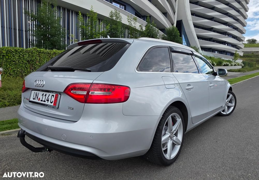 Audi A4 Avant 2.0 TDI DPF multitronic Attraction - 4
