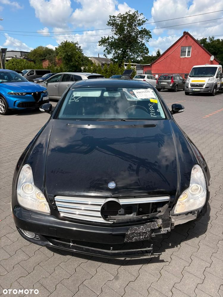 Mercedes-Benz CLS - 22