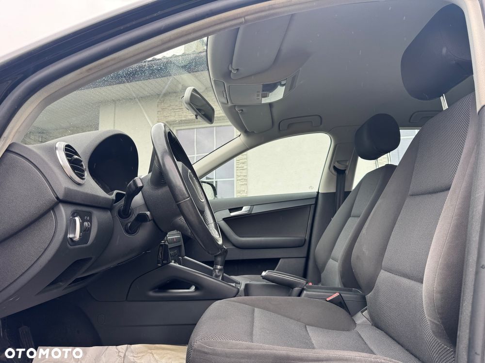 Audi A3 Sportback 2.0 TDI DPF Attraction - 12