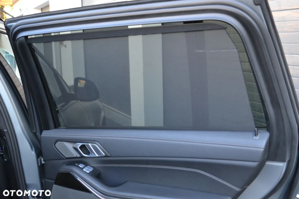 BMW X7 xDrive40d mHEV sport - 25