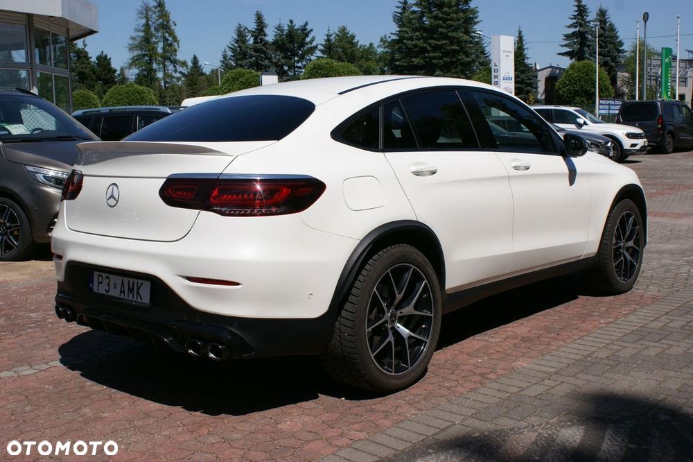 Mercedes-Benz GLC - 12