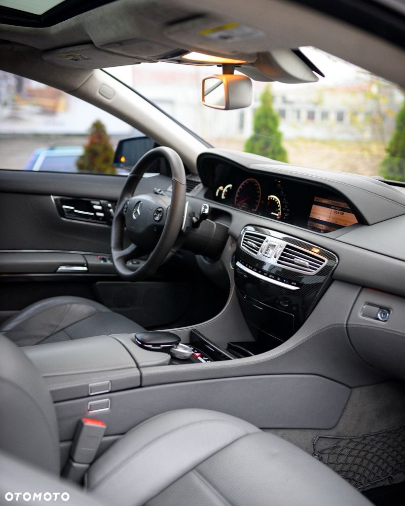 Mercedes-Benz CL 63 AMG - 7