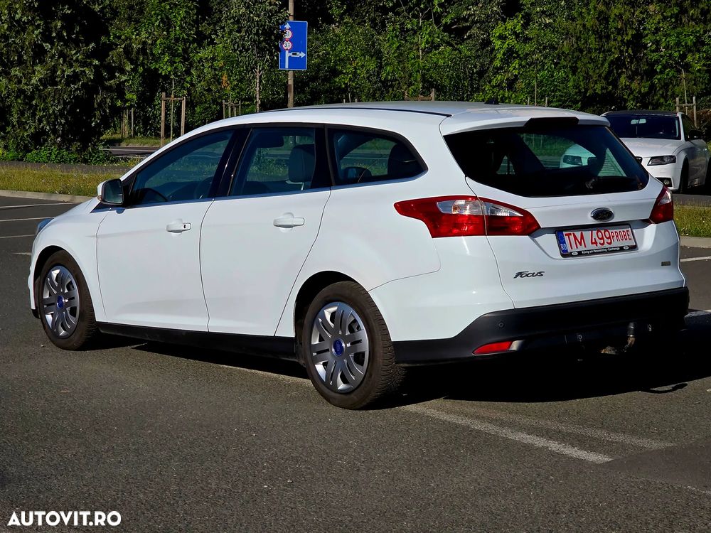 Ford Focus 1.0 EcoBoost Titanium - 3