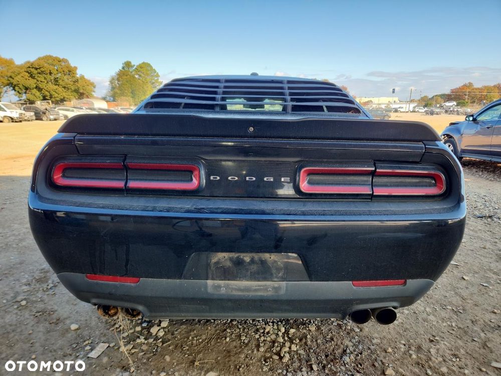 Dodge Challenger Automatik SXT Plus - 11