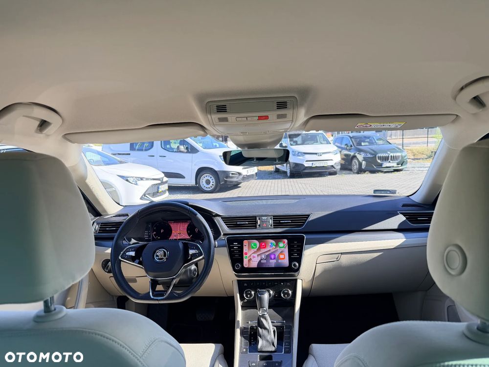 Skoda Superb 2.0 TDI SCR Style DSG - 21