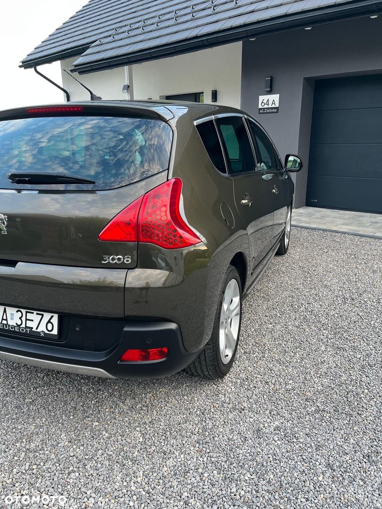 Peugeot 3008 - 14