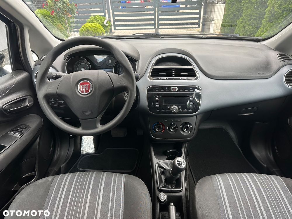 Fiat Punto Evo 1.4 8V Dynamic Dualogic - 8