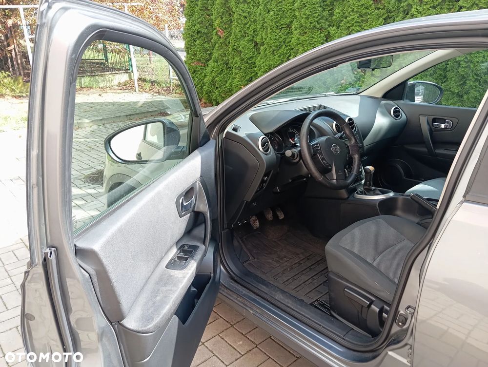 Nissan Qashqai 1.6 I-Way - 10
