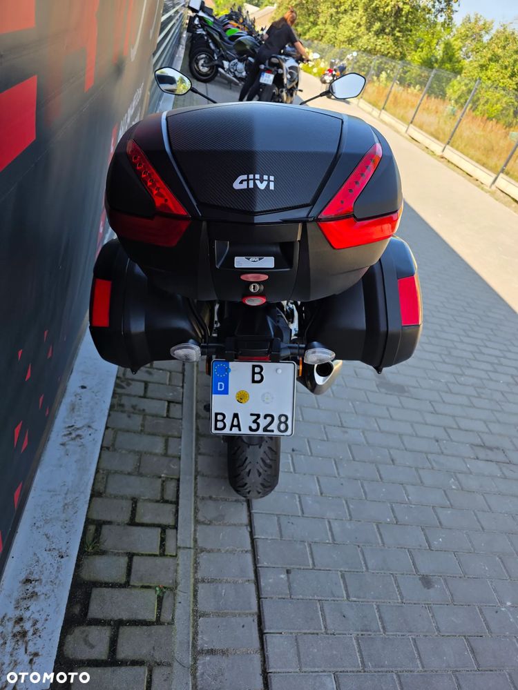 Suzuki SV - 31