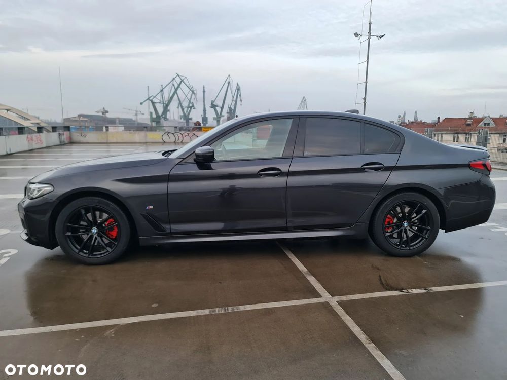 BMW Seria 5 520d xDrive M Sport sport - 10