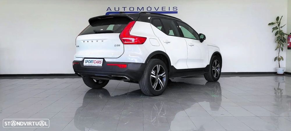 Volvo XC 40 2.0 D3 R-Design Geartronic - 13