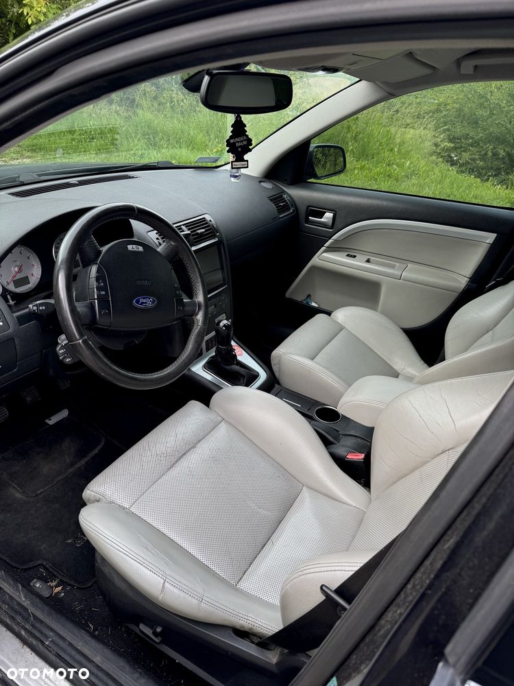 Ford Mondeo - 5