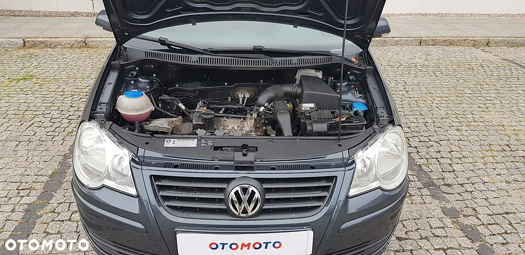 Volkswagen Polo 1.2 Comfortline - 16