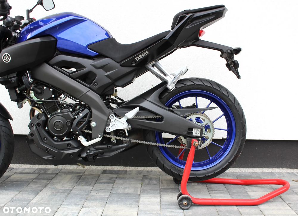 Yamaha MT - 8