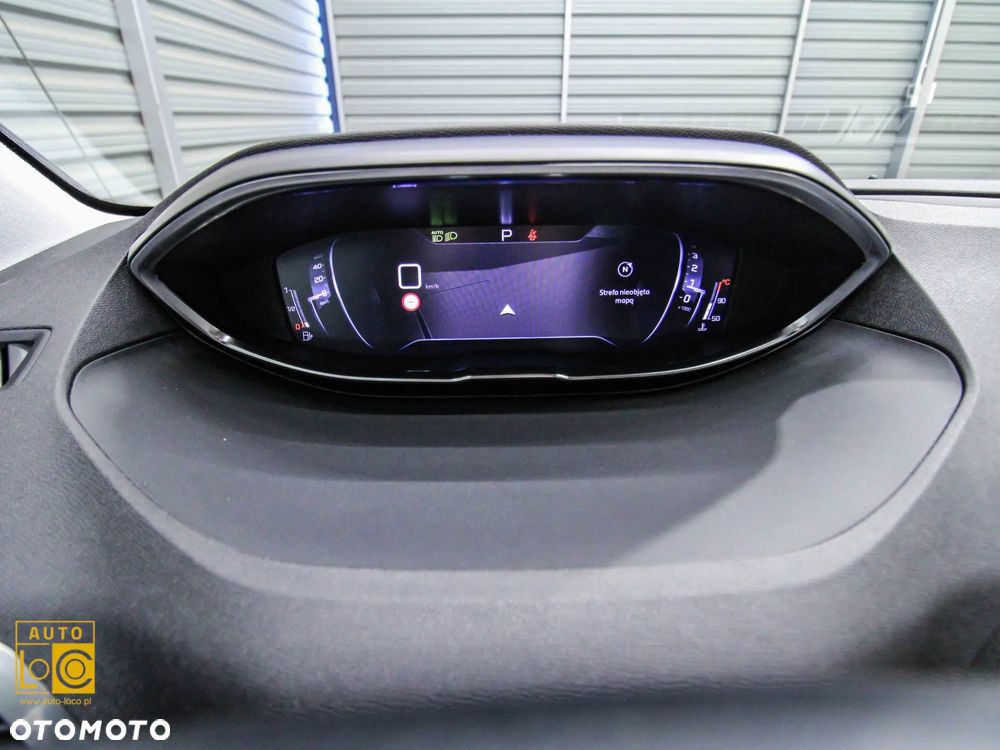 Peugeot 3008 1.2 PureTech Allure S&S EAT8 - 18