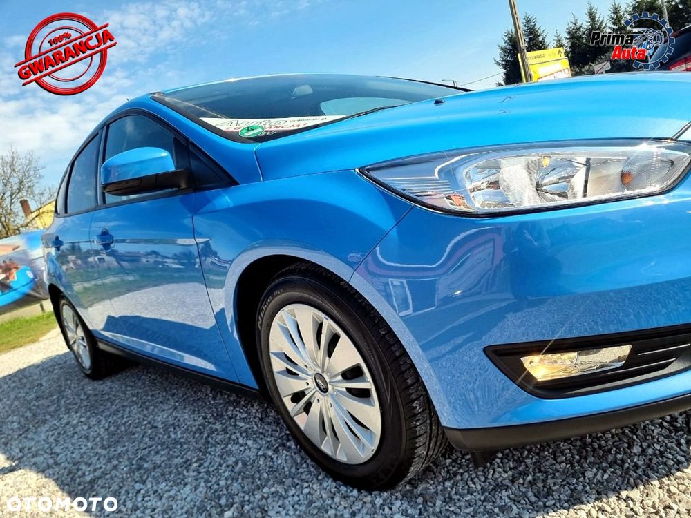 Ford Focus - 32