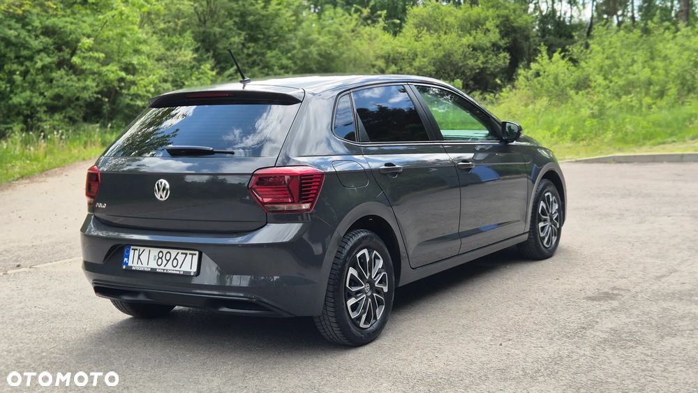 Volkswagen Polo 1.6 TDI SCR Trendline - 9