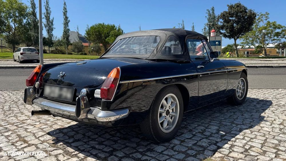 MG MGB - 6