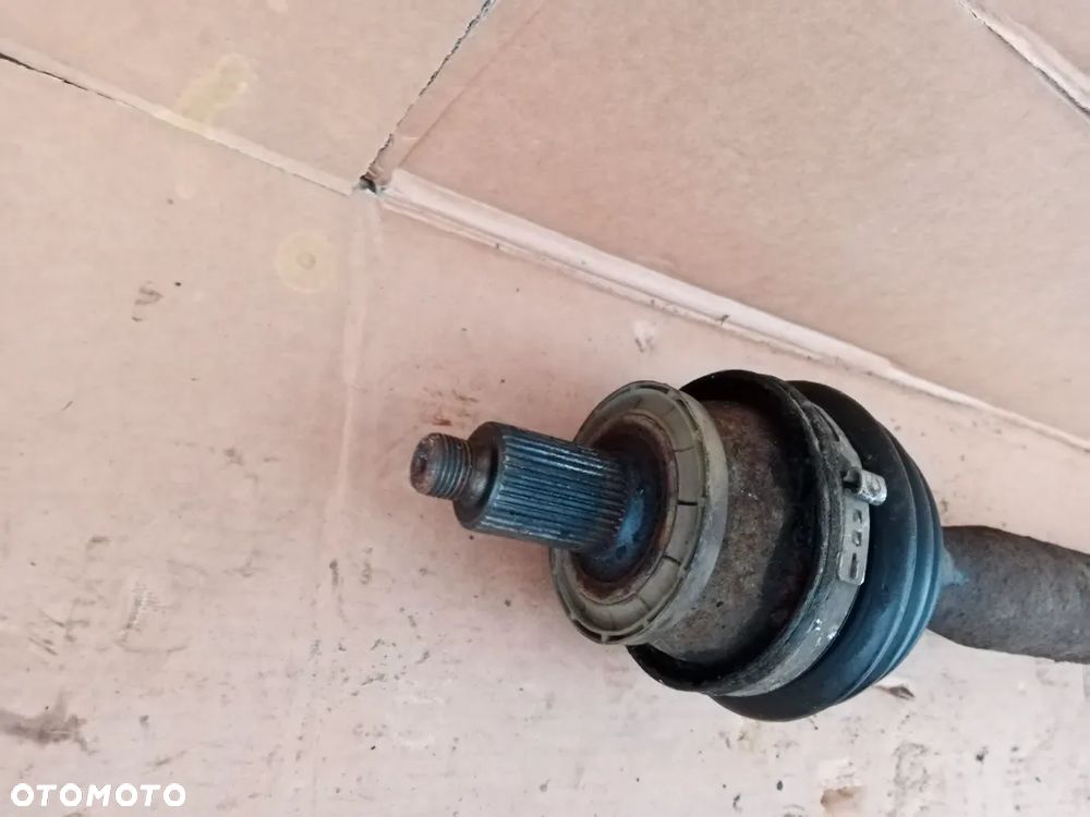 Półoś prawa długa półośka Skoda Fabia I 1.4 16V - 3