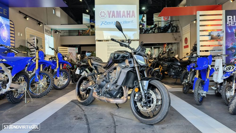 Yamaha MT-09 Y-AMT - 1