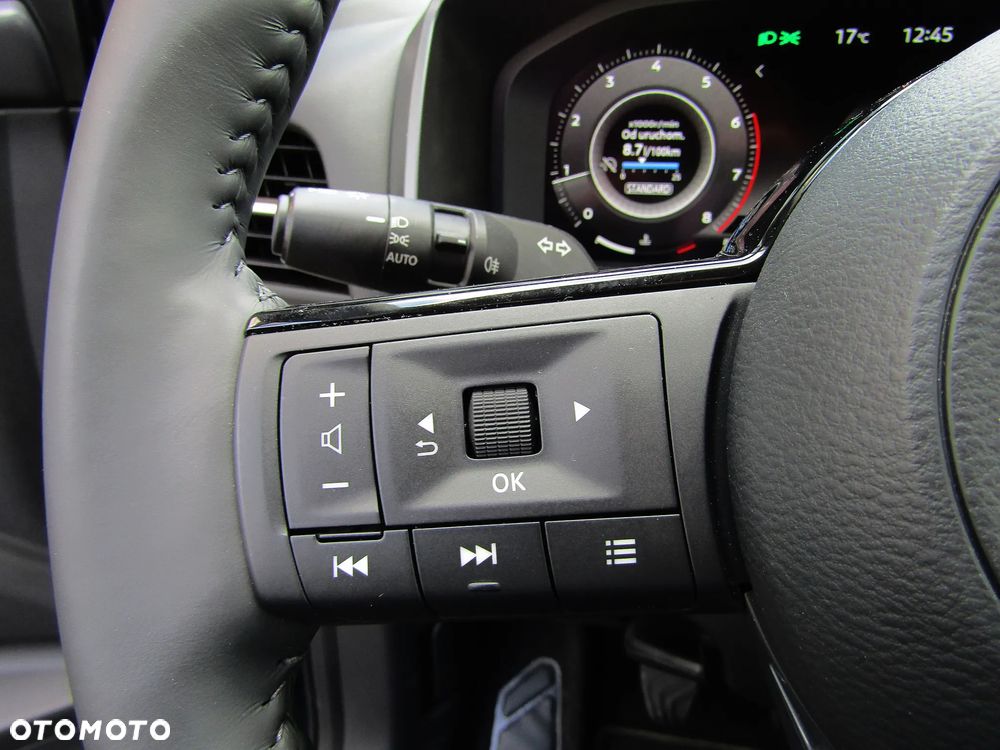 Nissan Qashqai 1.3 DIG-T MHEV N-Connecta - 8