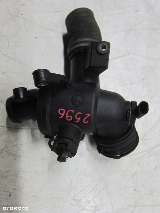 OBUDOWA TERMOSTATU MERCEDES SPRINTER 2.2CDI 651 - 2