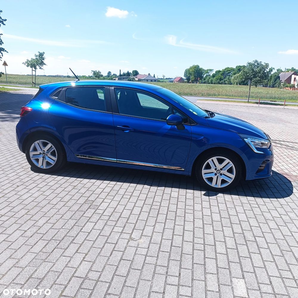Renault Clio - 12