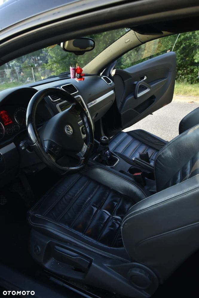 Volkswagen Scirocco 2.0 TSI - 6