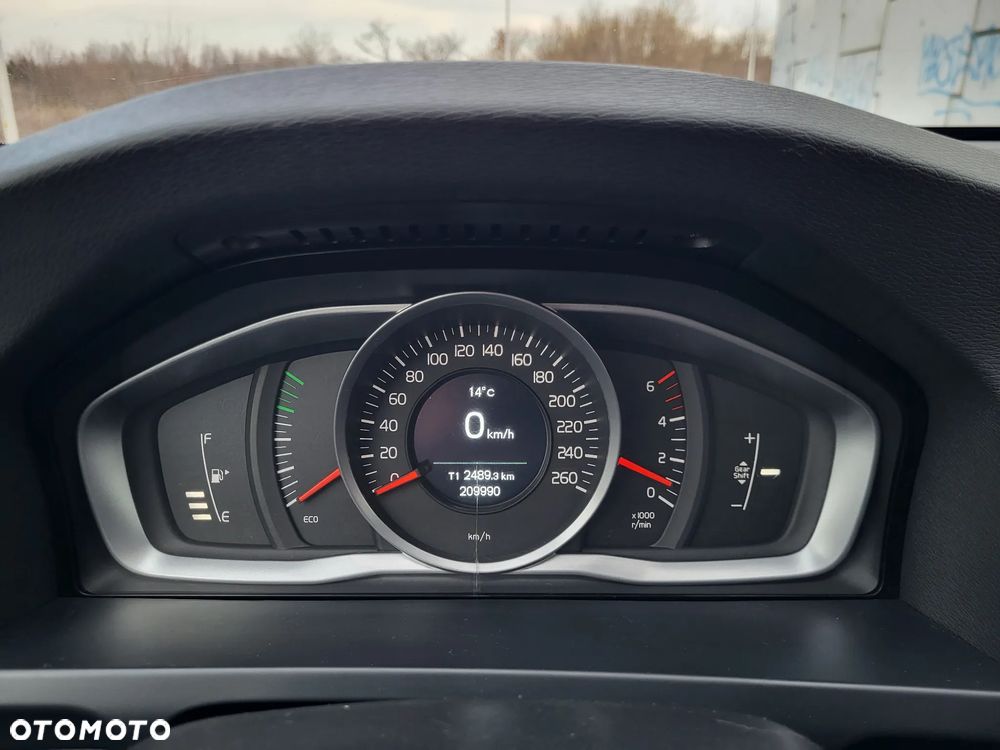 Volvo S60 - 11