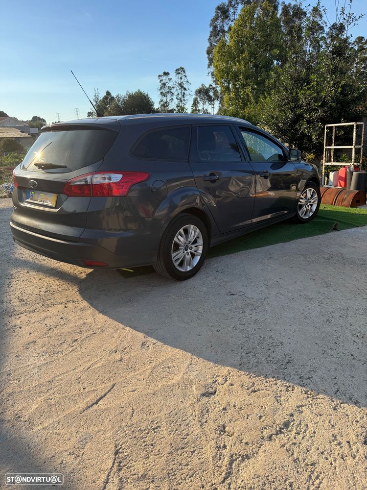 Ford Focus 1.6 TDCi Titanium - 6