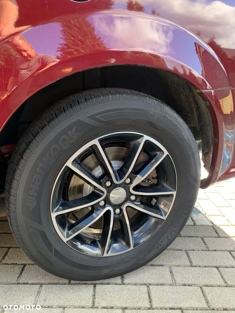 Dodge Grand Caravan - 9
