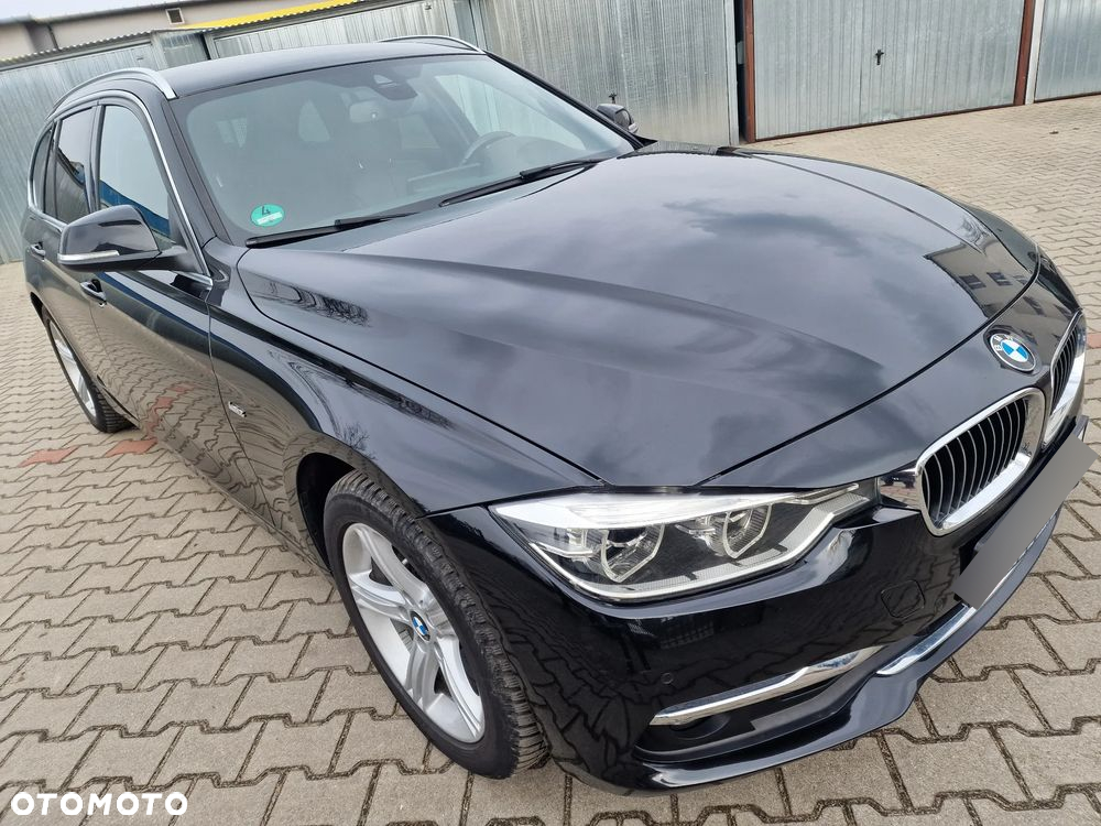 BMW Seria 3 318d xDrive Luxury Line - 10