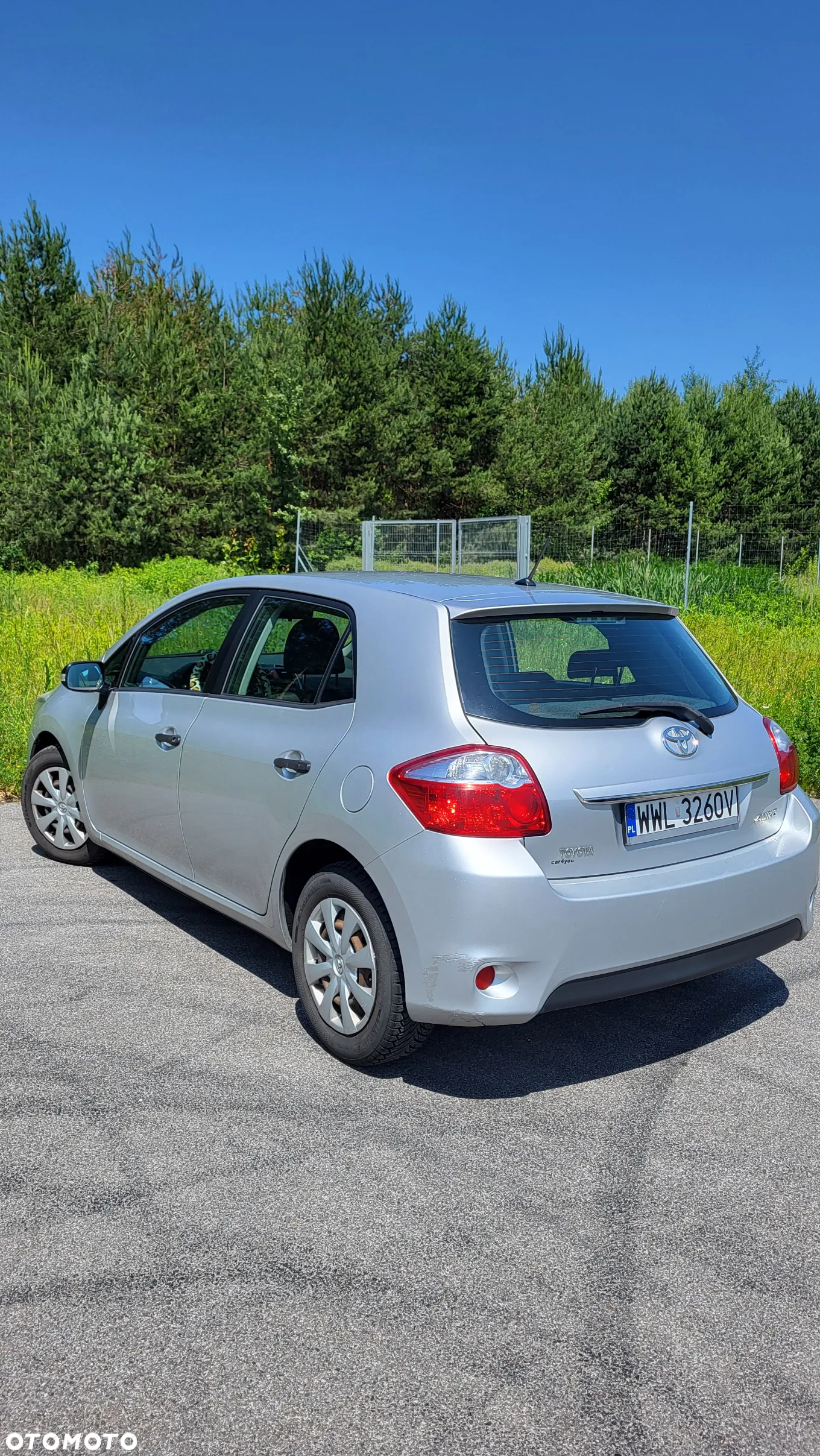 Toyota Auris 1.4 D-4D Terra EU5 - 3